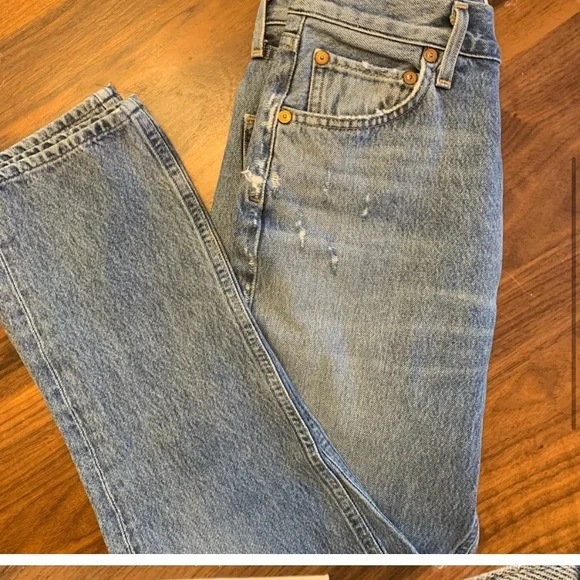 New Agolde Riley High Rise Crop - Picture 3 of 9